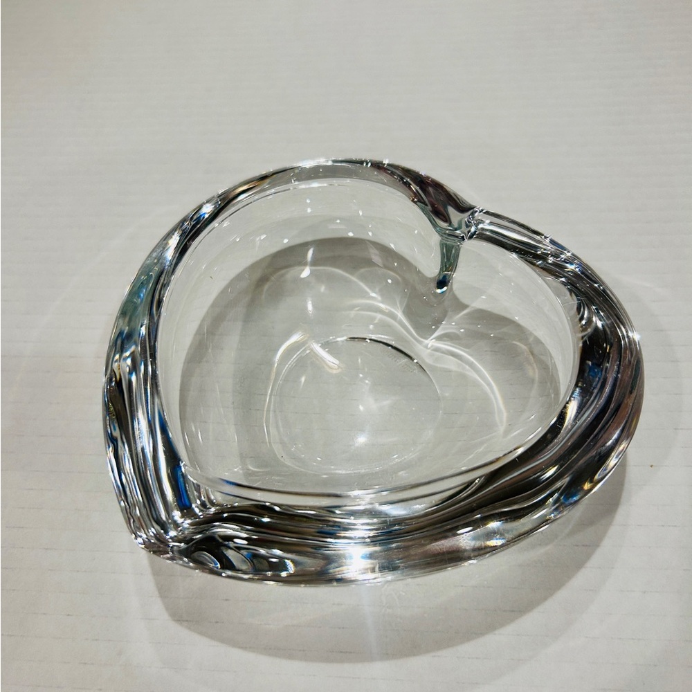 Orrefors glass heart trinket or keys dish.